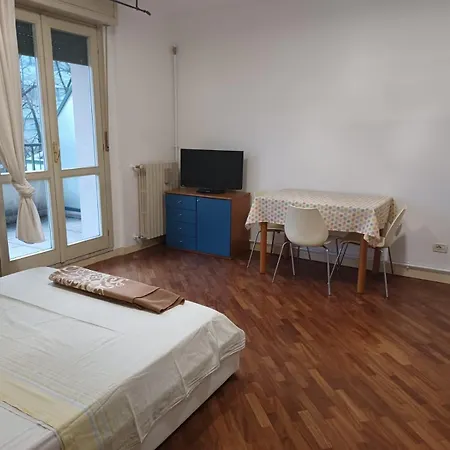 Brescia, Residenza Al Parco Apartment *