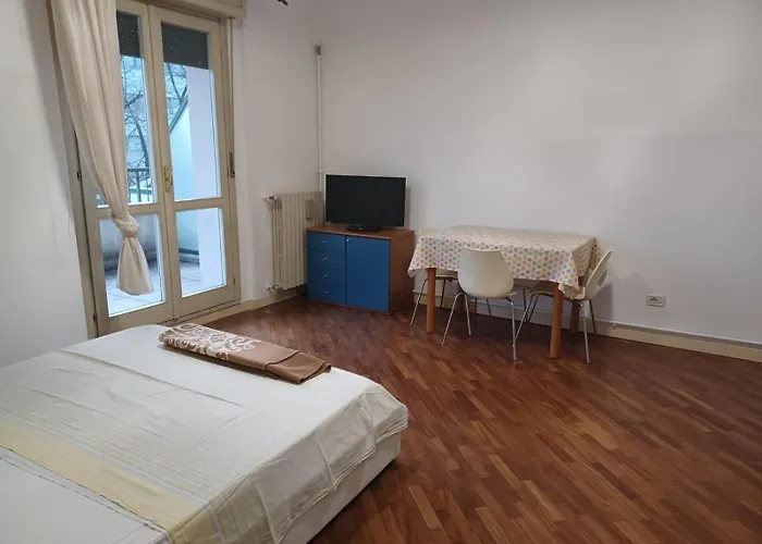 Brescia, Residenza Al Parco Apartment *